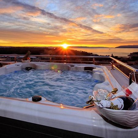 Fux Luxury Rooftop Terrace Jacuzzi & Bbq Задар Екстериор снимка